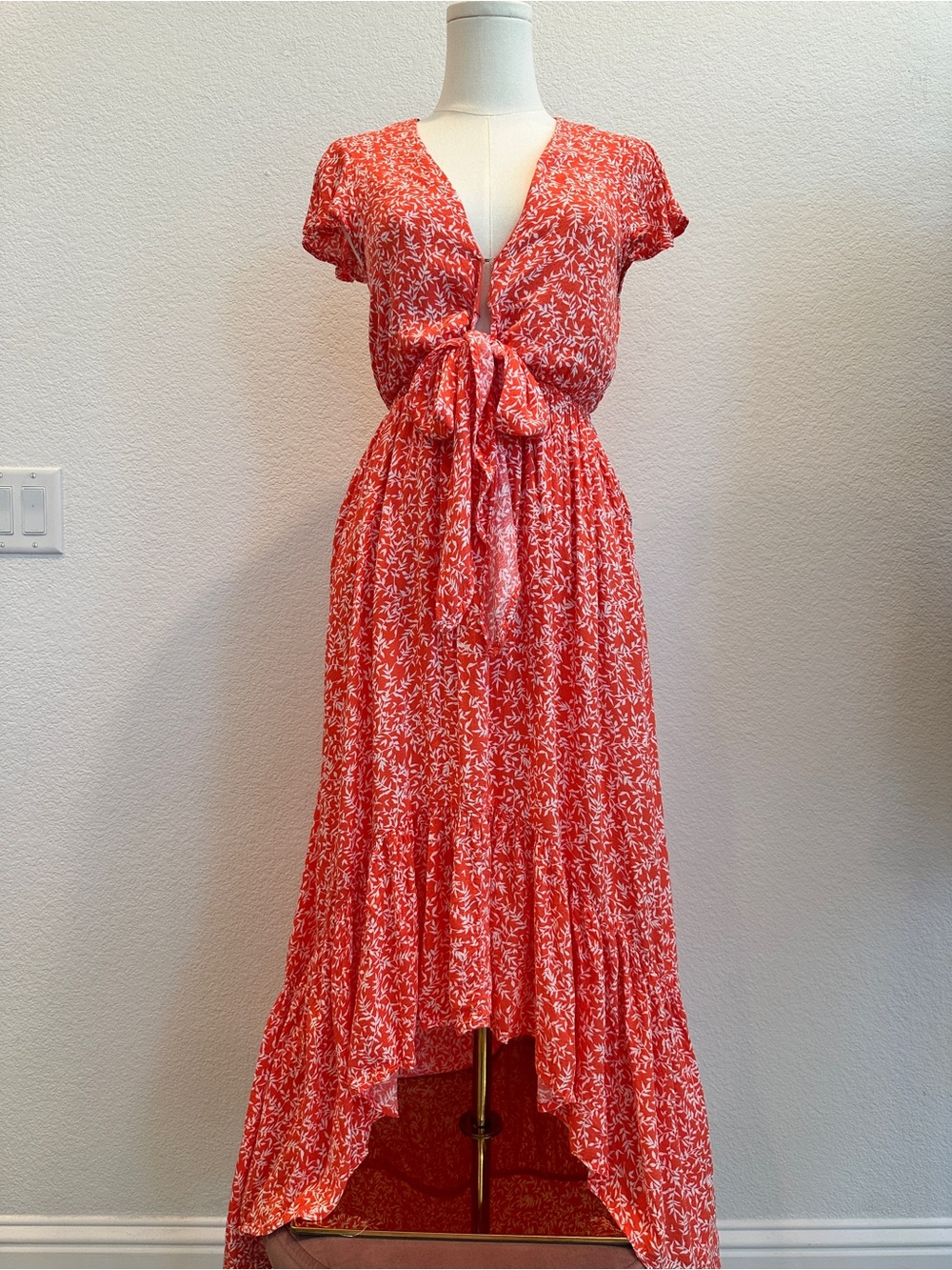 Vici Coral Floral Tie Front Cutout High Low Midi Dress with Pockets Size Medium